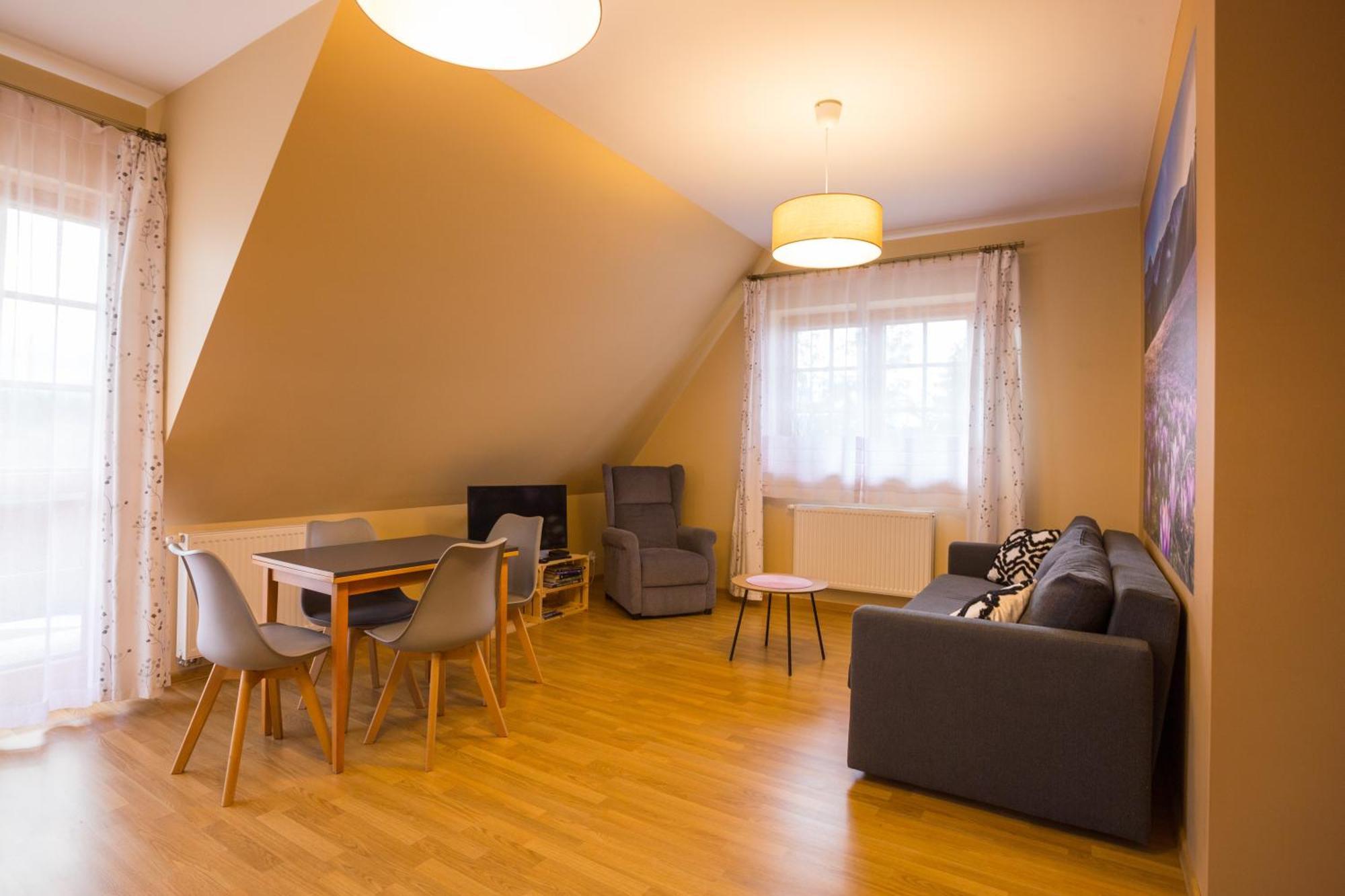 Koslowka Apartment