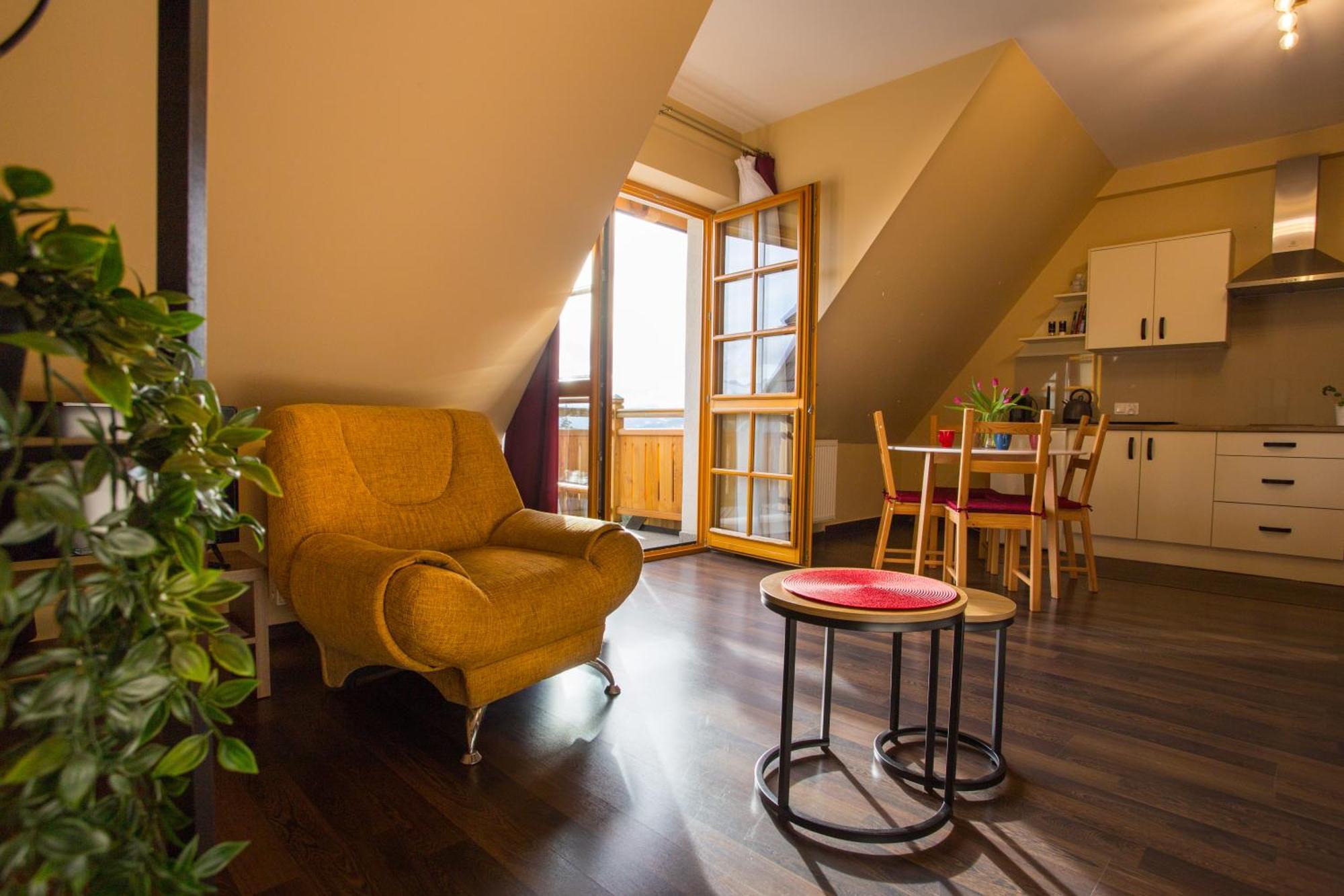 Koslowka Apartment *